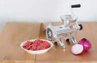 Wytrzymałe mięso ręczne Maszynka do mięsa i kiełbasa z mocną stałą podstawą